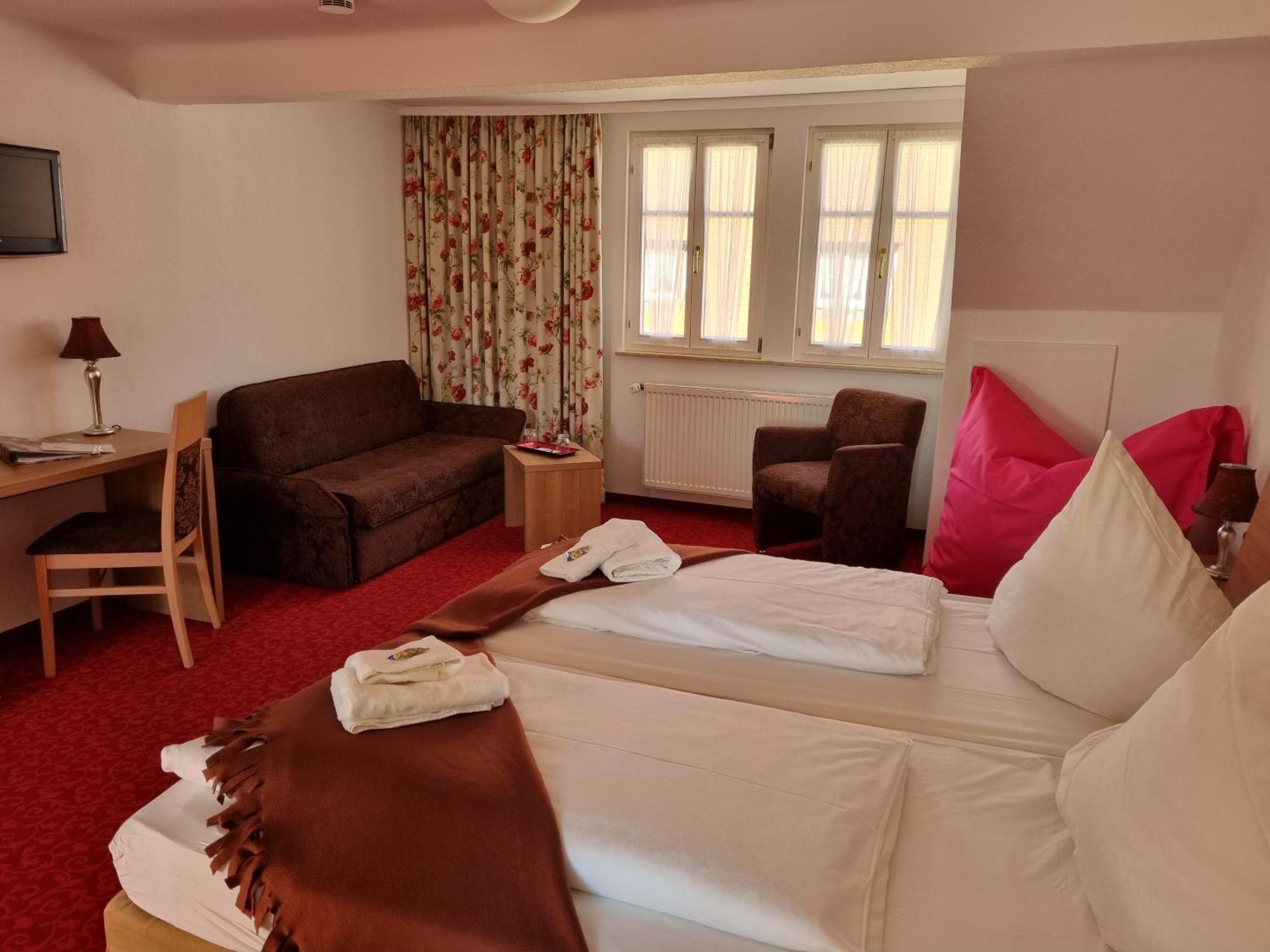 Boutiquehotel Goldene Rose - Self-Check-In Rothenburg ob der Tauber Luaran gambar