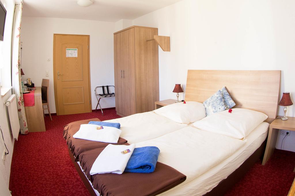 Boutiquehotel Goldene Rose - Self-Check-In Rothenburg ob der Tauber Luaran gambar